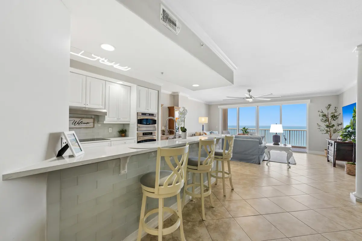 9_24 at 4160 N Highway A1a 1002, Hutchinson Island
