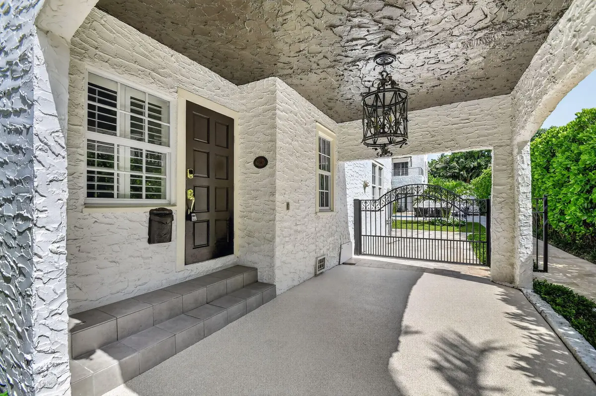 4-web-or-mls-DSC_3737 at 807 Ardmore Road, West Palm Beach