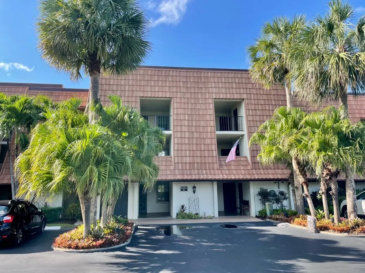 E303 at 3100 SE PRUITT Road E303, Port St. Lucie