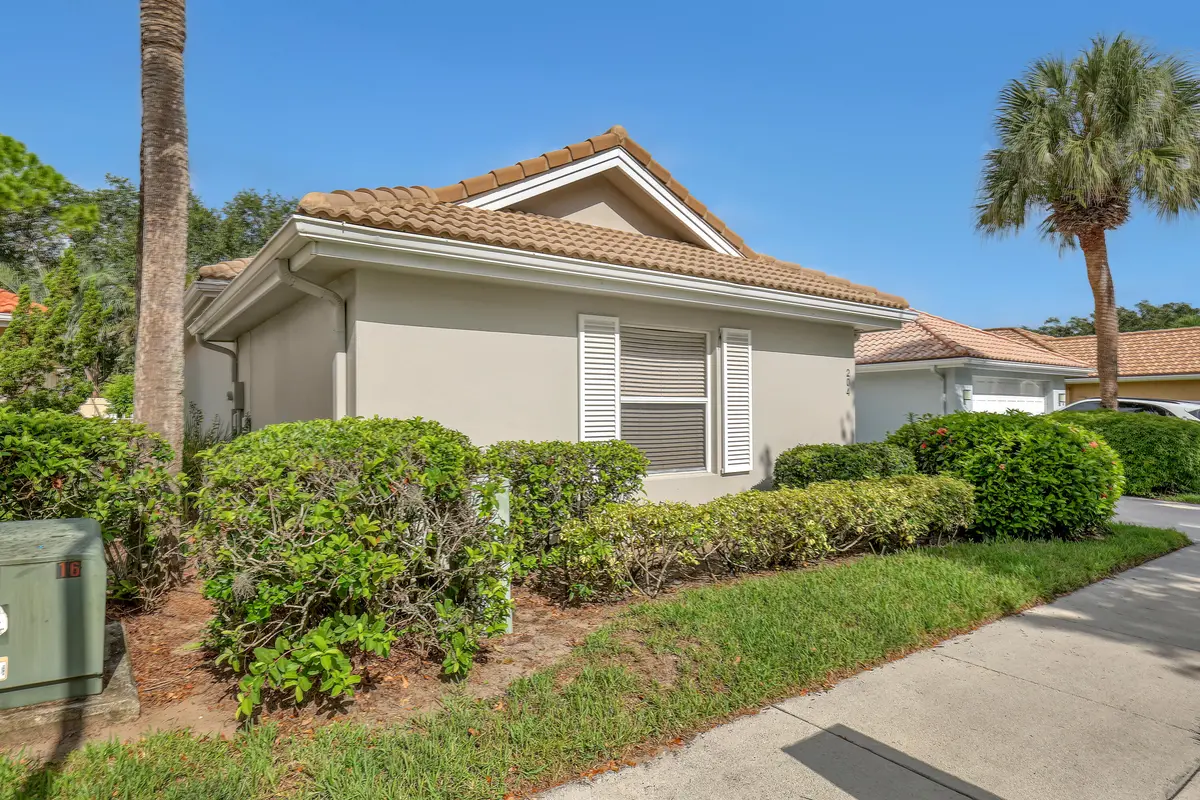 0I3A1494_2 at 204 S HAMPTON Drive, Jupiter