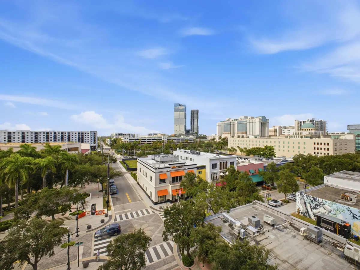 Balcony Ubran View to NE at 610 CLEMATIS Street 614, West Palm Beach