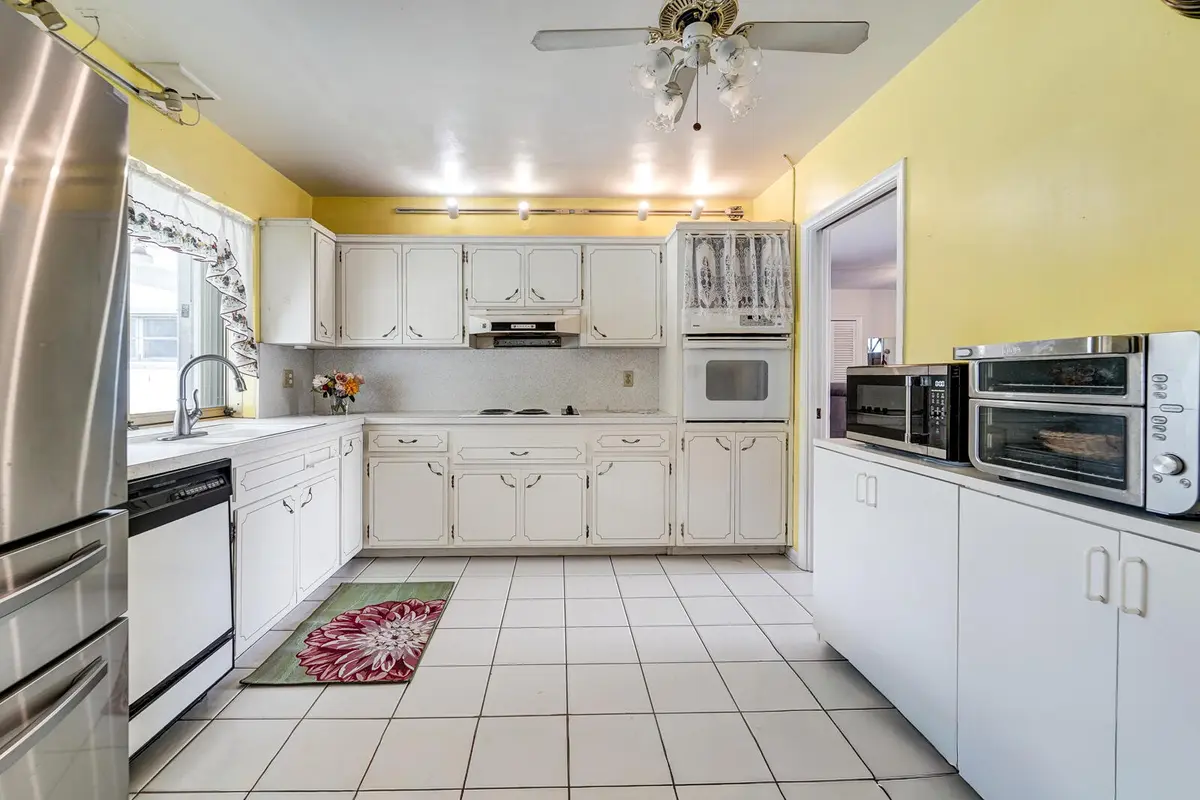 3932 ADAMS Street, Hollywood, FL – photo 8