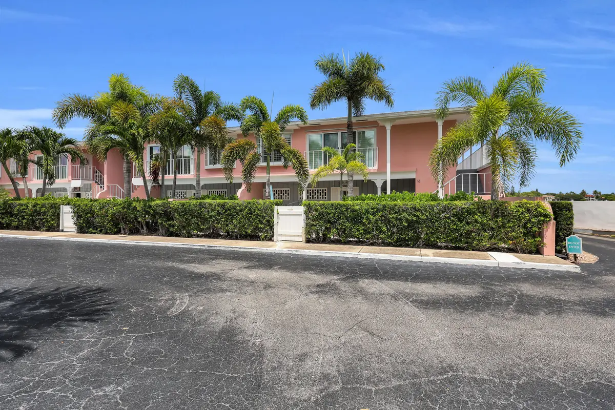 Exterior at 475 Tequesta Drive 16, Tequesta