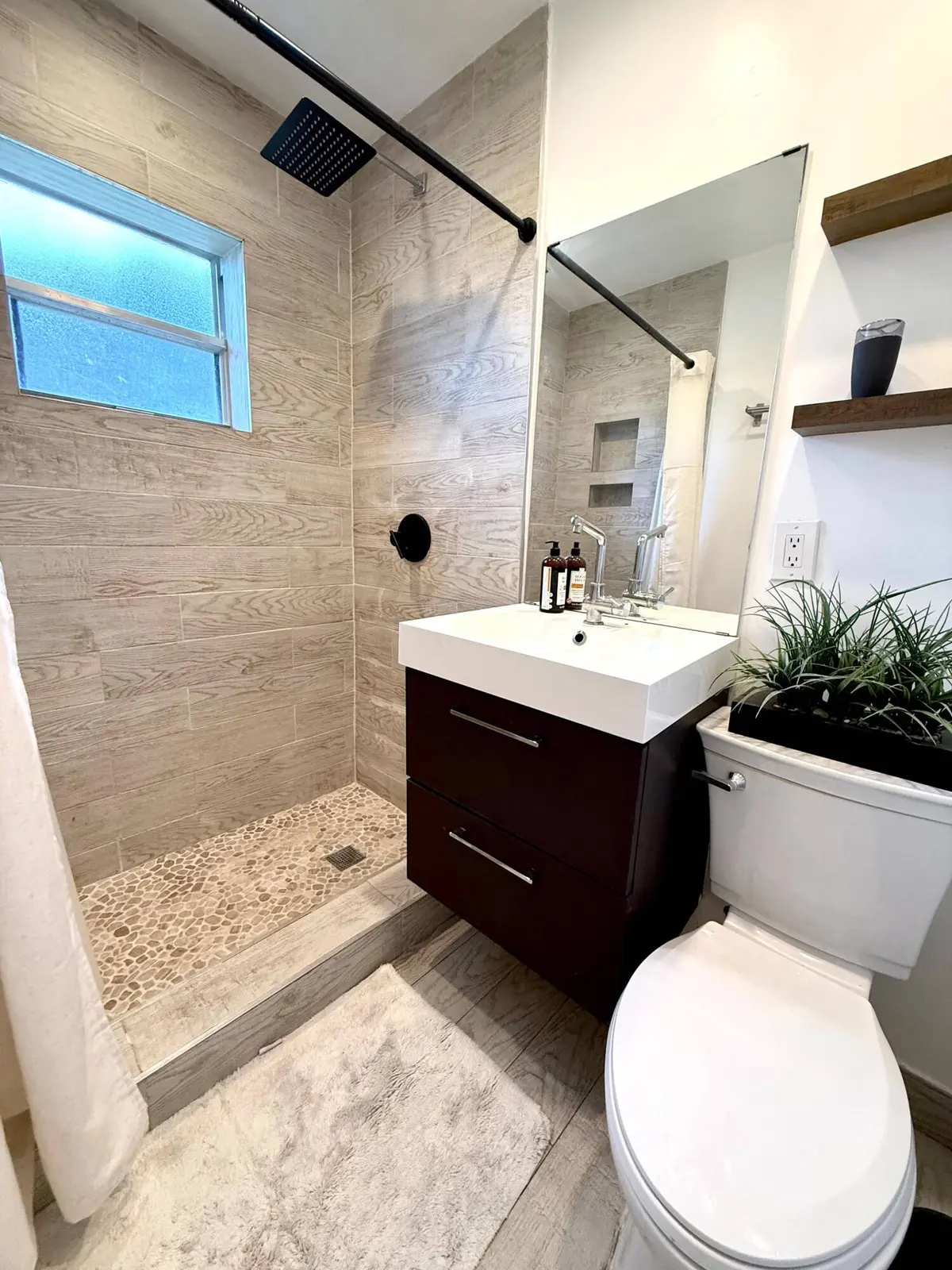 9b592e76-ae57-4474-a459-01d6d16099c1 at 1529 NW 4TH Avenue, Fort Lauderdale
