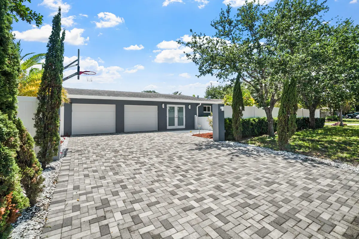 5496 NE 22ND Avenue, Fort Lauderdale, FL – photo 1