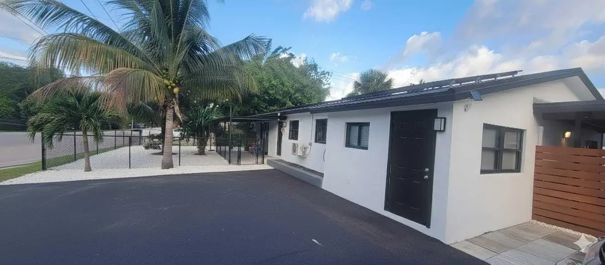 101d199d-36e3-4bff-883d-02b4aa710961.jpg at 1202 NE 3RD Avenue, Fort Lauderdale