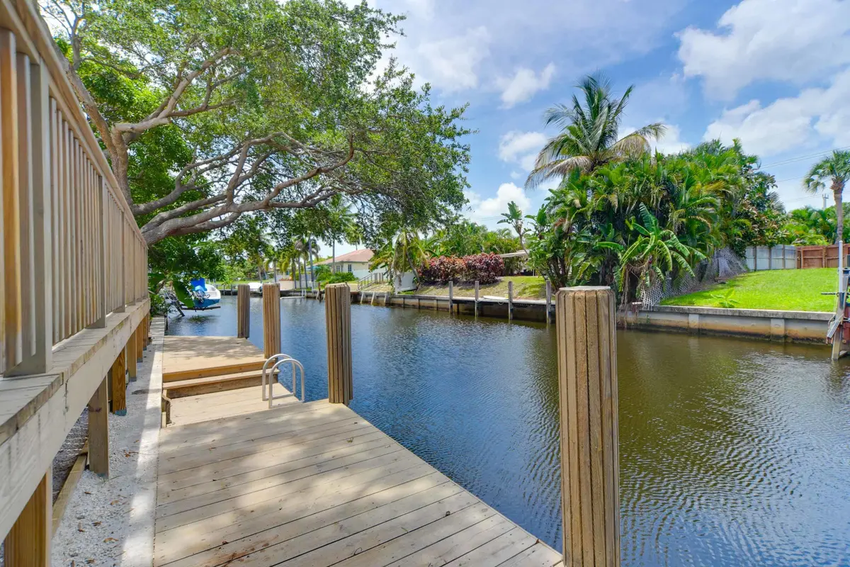 14 Dock at 709 W Royal Palm Road, Boca Raton