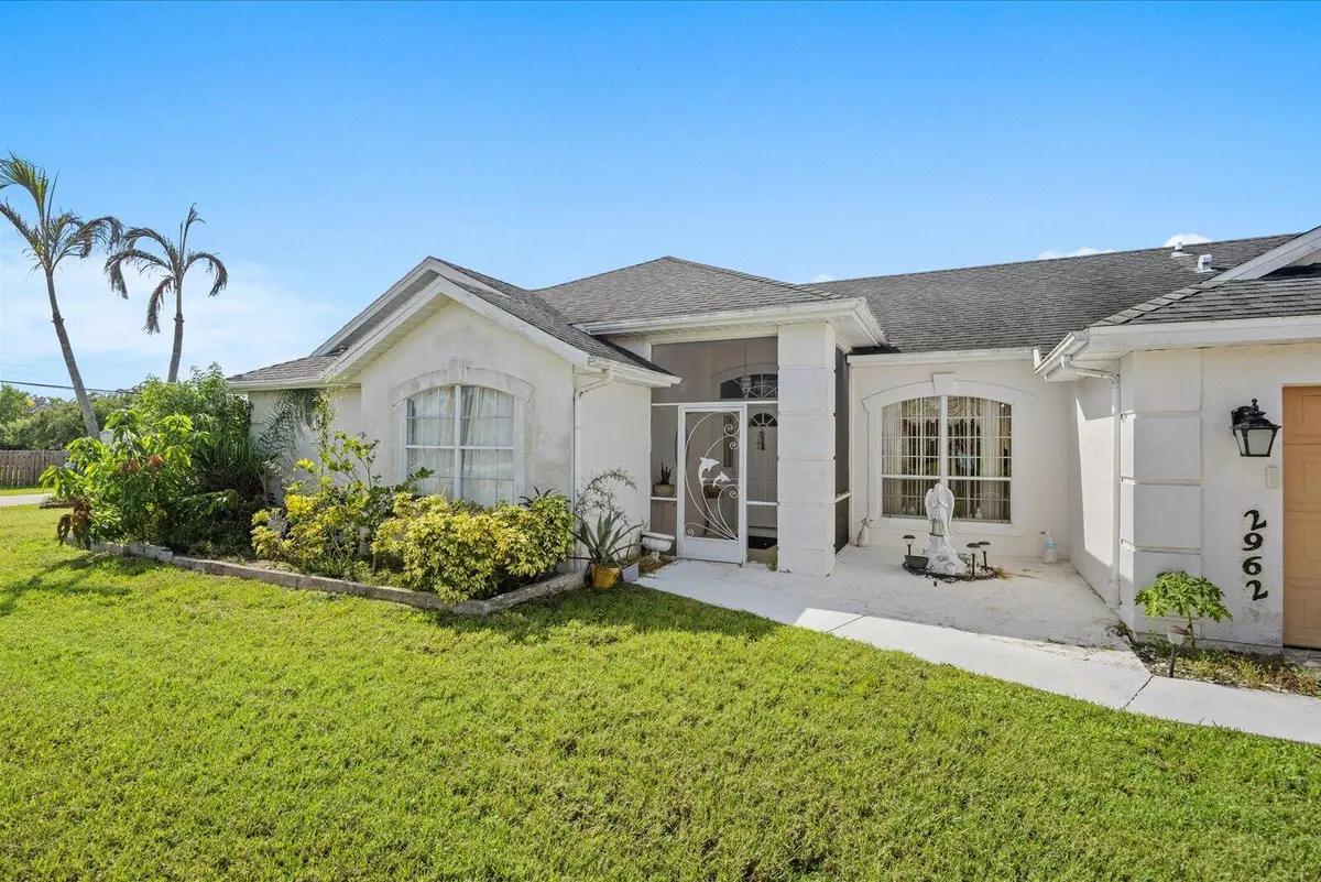 Front House at 2962 SE BELLA Road, Port St. Lucie