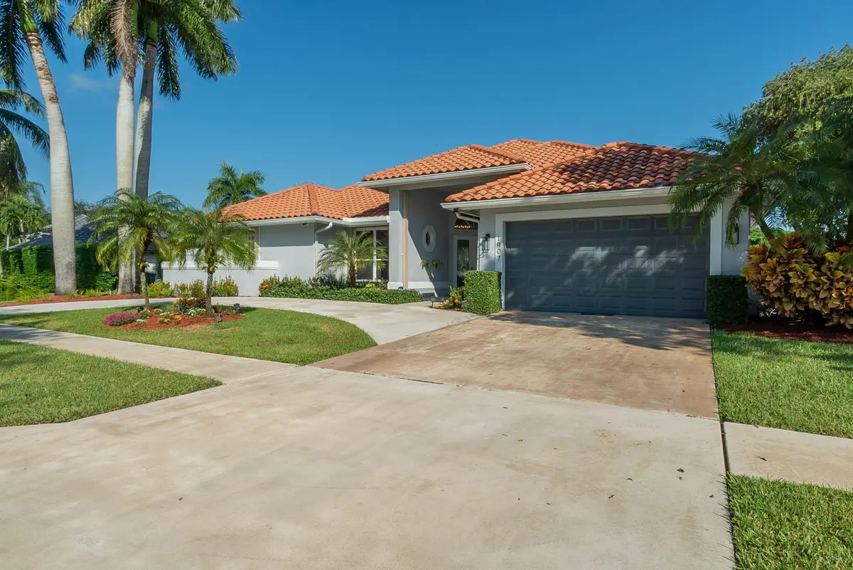 1-web-or-mls-DSC03251 at 1907 S Club Drive, Wellington