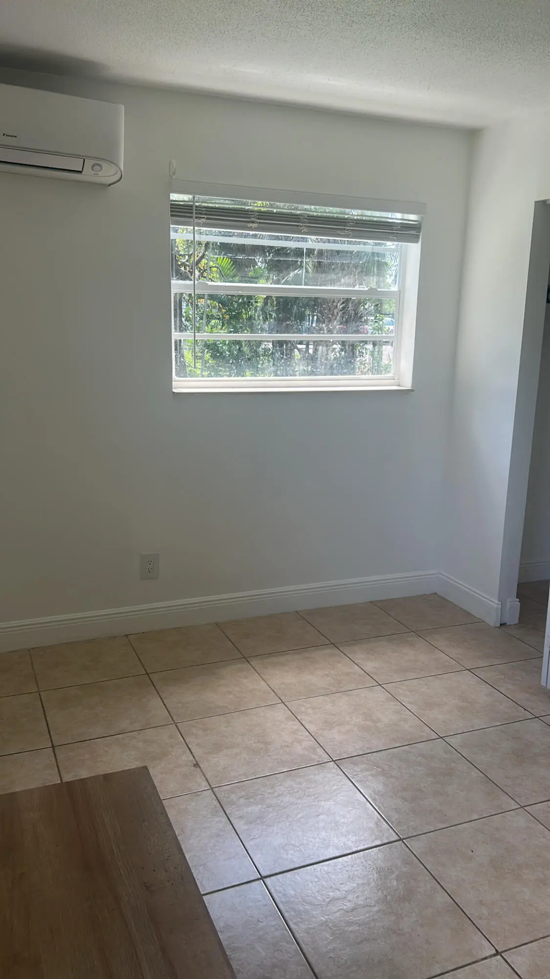 4593C149-BC65-4559-906F-6618CB6FE0E3 at 810 NW 40TH 1-3, Oakland Park