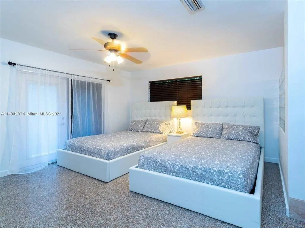 1507 GARFIELD Street, Hollywood, FL – photo 7