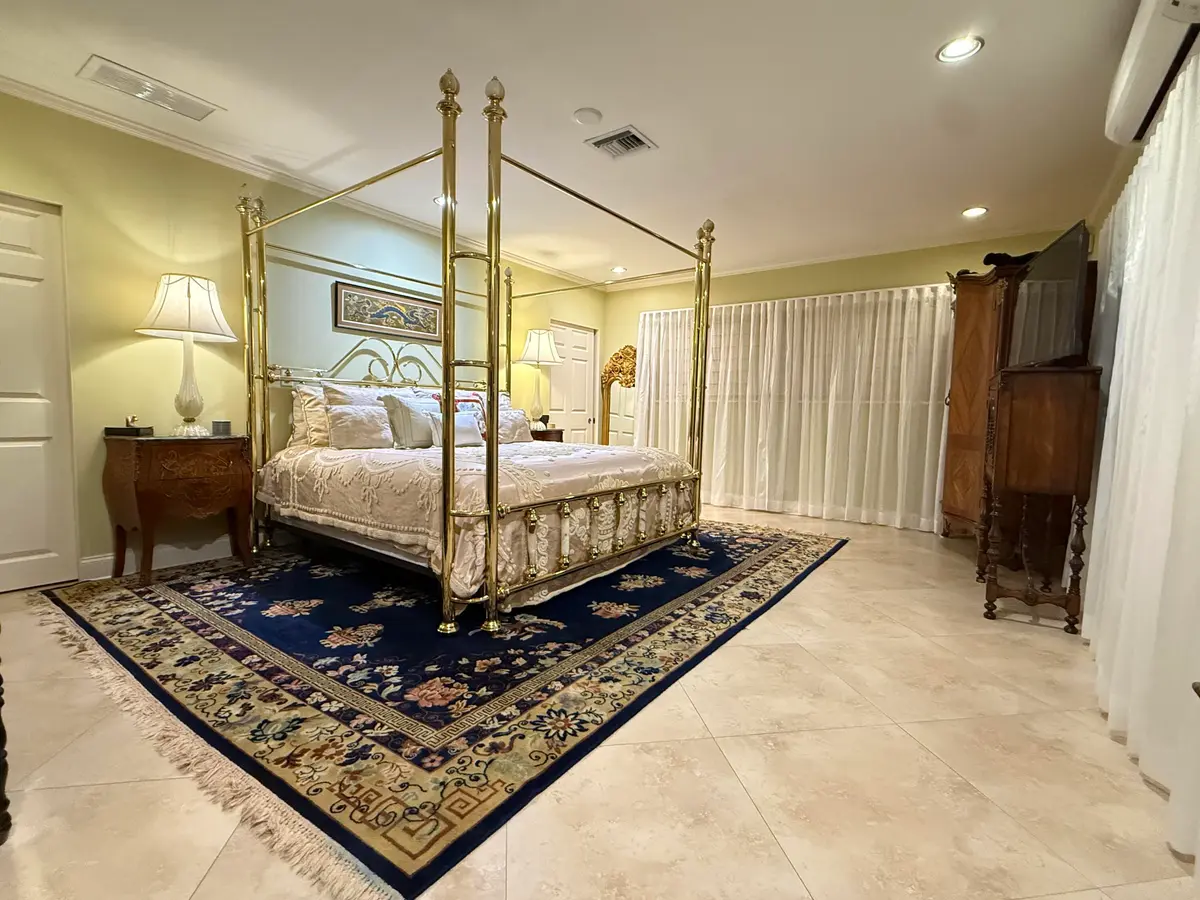 Primary at 716 Middle River Drive, Fort Lauderdale