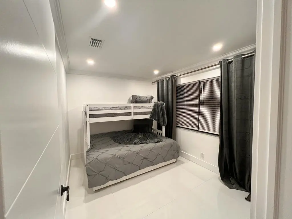 Bedroom at 51 Lariat Circle, Boca Raton