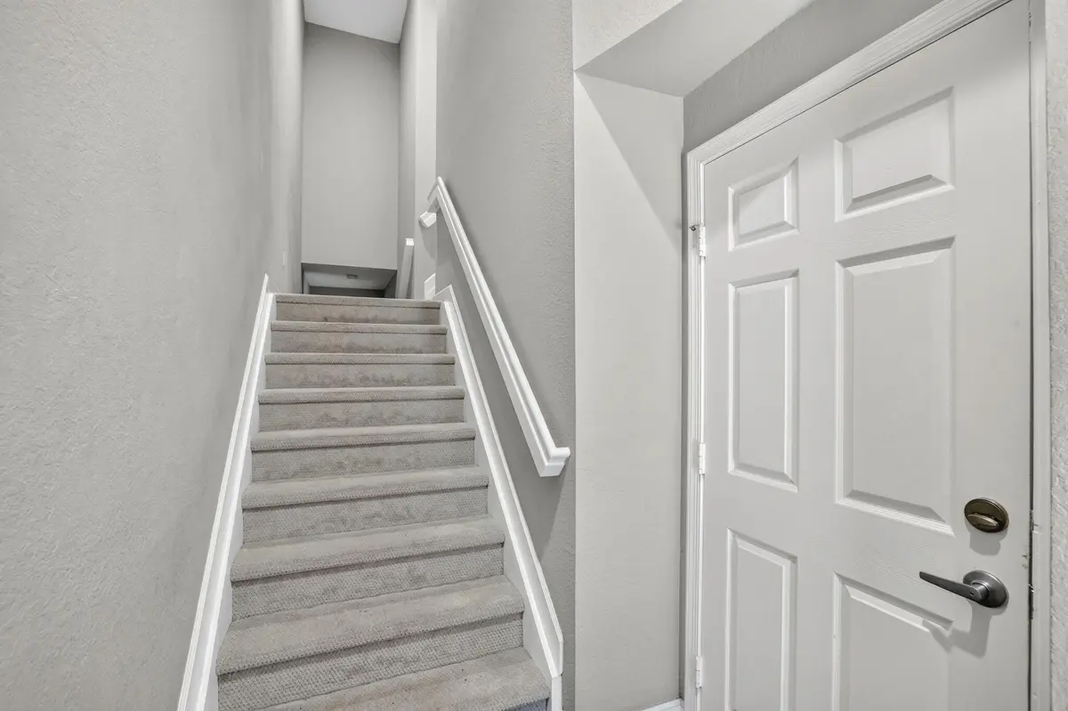 4-web-or-mls-8I8A0622 at 433 NE 1ST Street, Pompano Beach