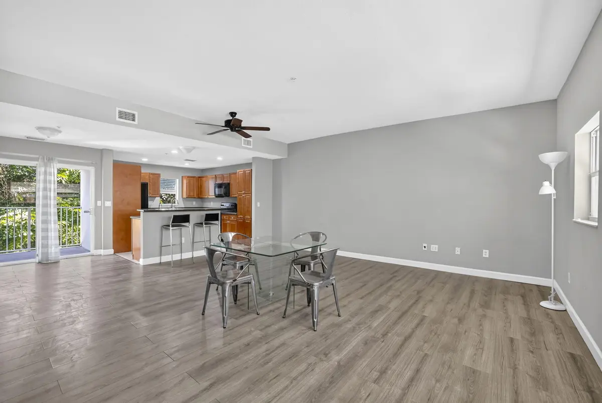 5-web-or-mls-8I8A0447 at 433 NE 1ST Street, Pompano Beach