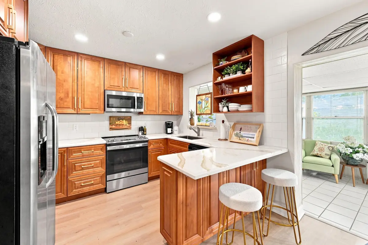 11_dsc_6813 at 510 SE 4TH Court, Pompano Beach