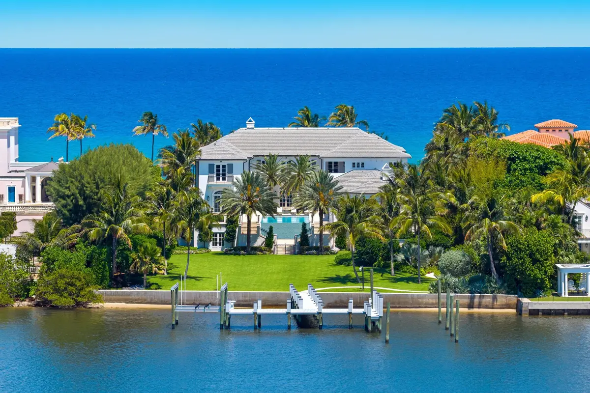 Aerial at 1616 S Ocean Boulevard, Palm Beach