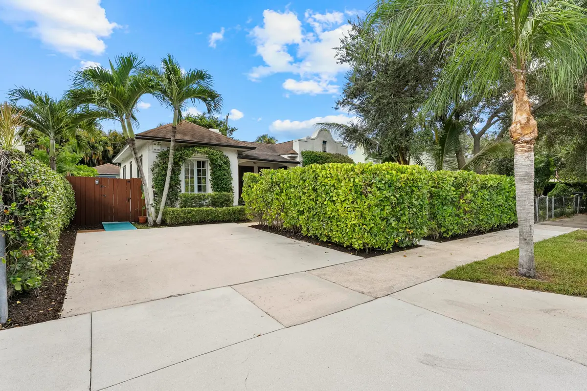 416 WESTWOOD Road, West Palm Beach, FL – photo 3