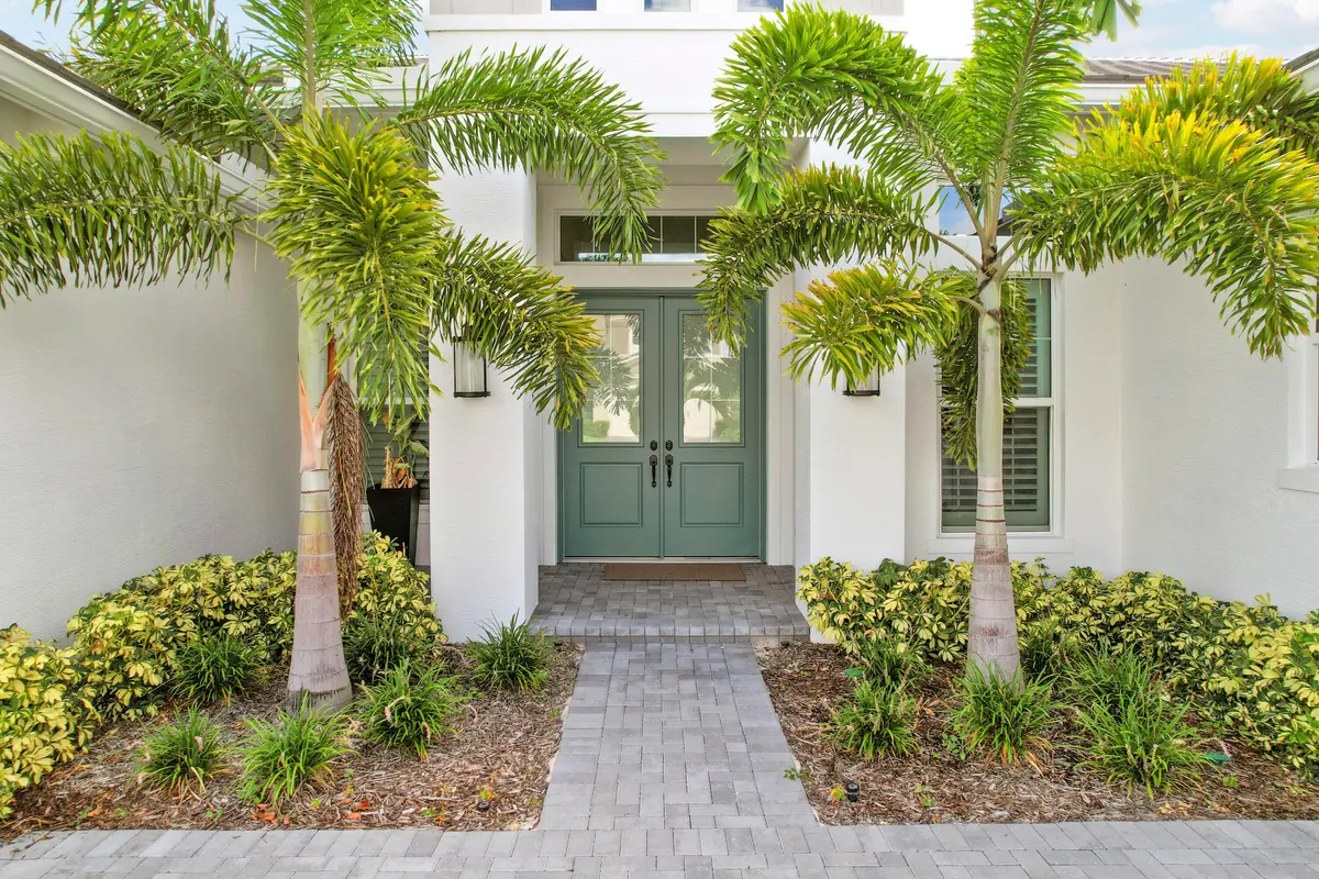 House-41 at 15187 Wildwood Circle, Westlake