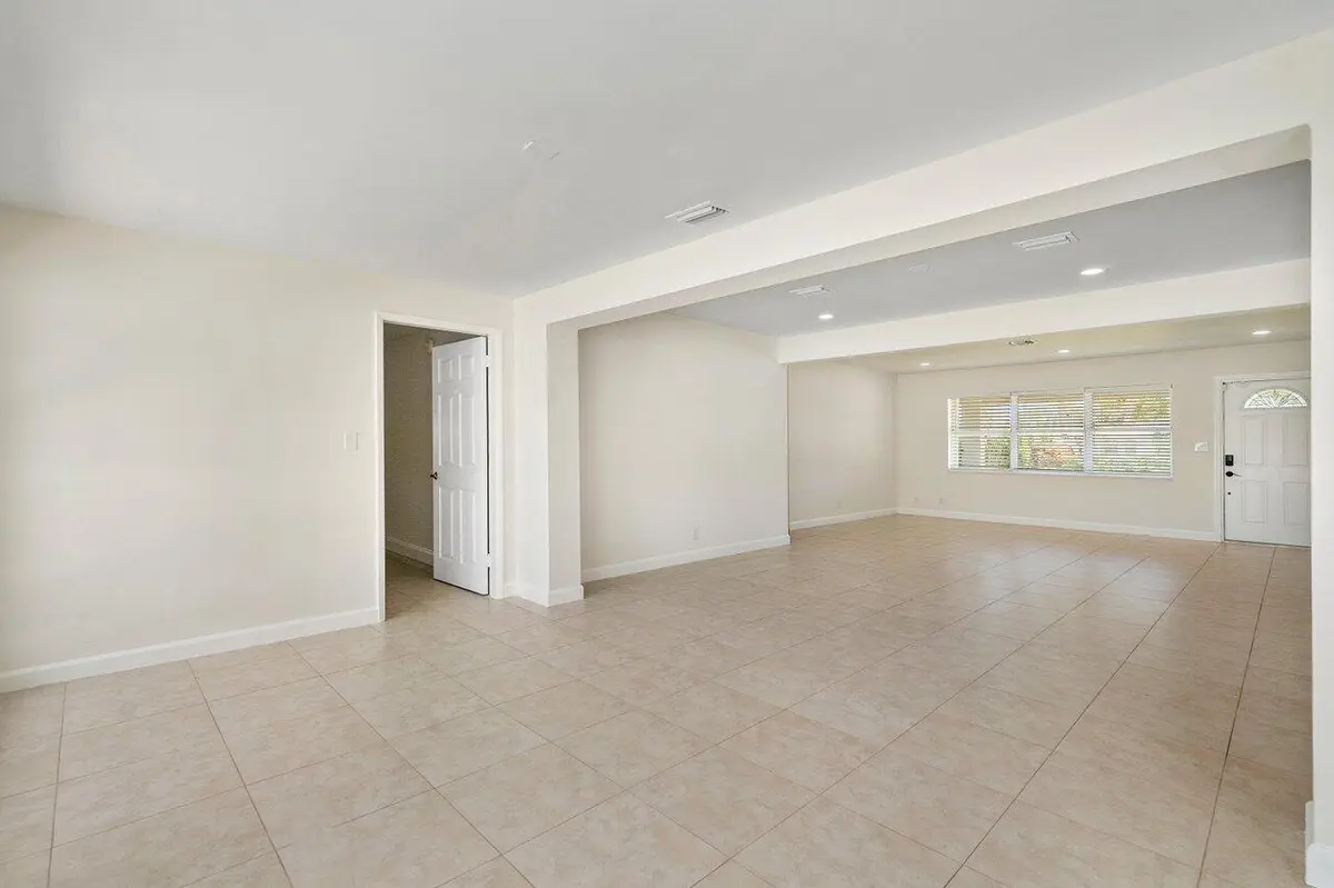 401 NE 24th Street, Boca Raton (7) at 401 NE 24th Street, Boca Raton