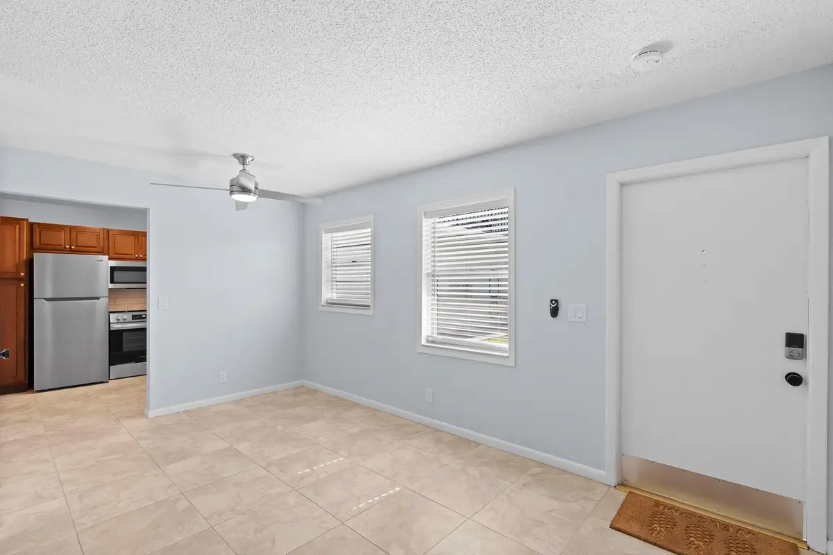 Photo 6 at 1127 S FEDERAL Highway 103, Lake Worth Beach