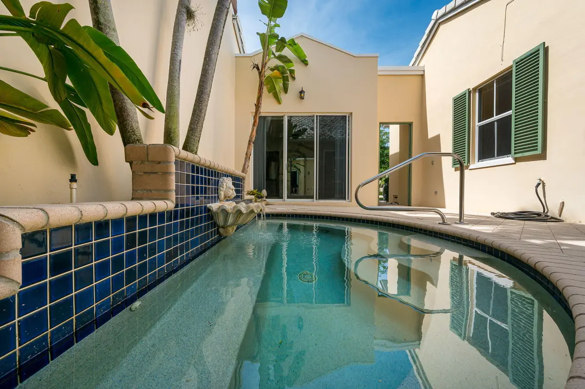 22-web-or-mls-photo-23 at 17282 Bermuda Village Drive C, Boca Raton