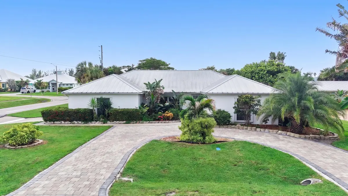 1577 THUMB POINT Drive, Fort Pierce, FL – photo 1