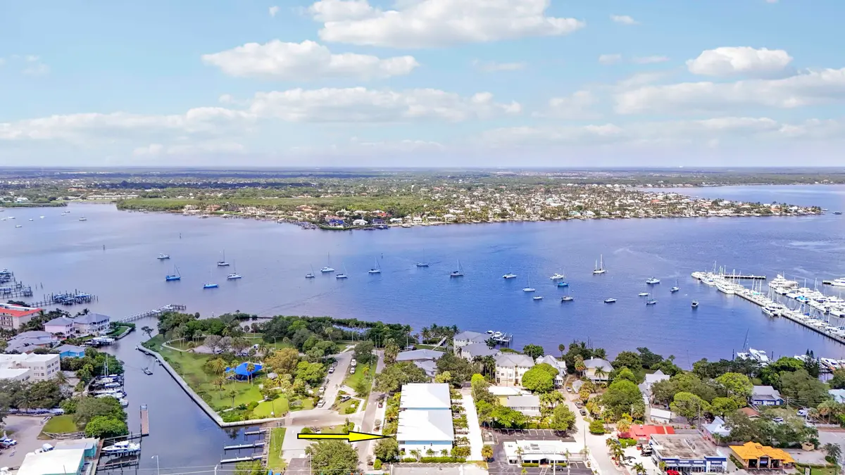 Location Aerial at 513 SW Ocean Boulevard, Stuart