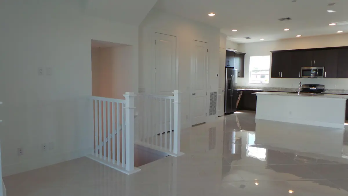 Alton Stairs at 3008 Franklin Place, Palm Beach Gardens