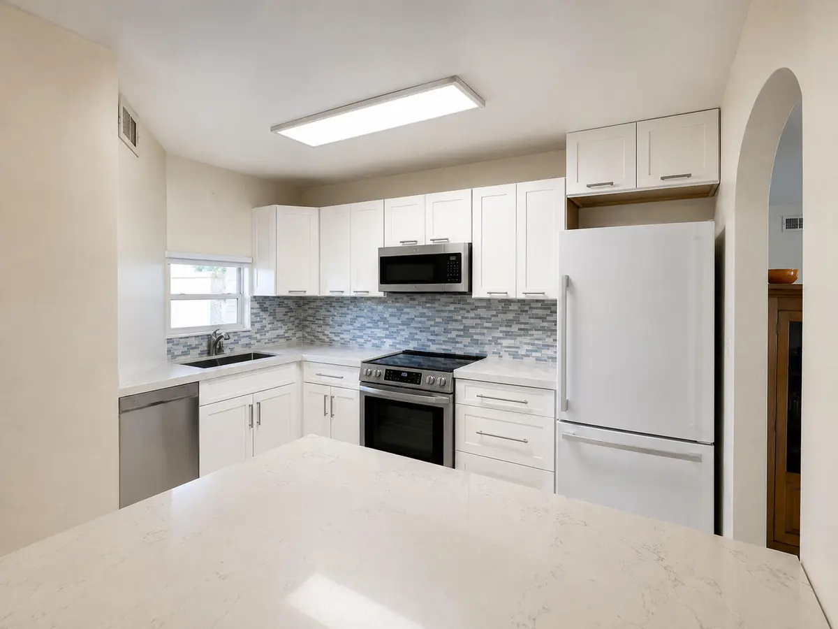 Kitchen at 9411 N Hollybrook Lake Drive 309, Pembroke Pines