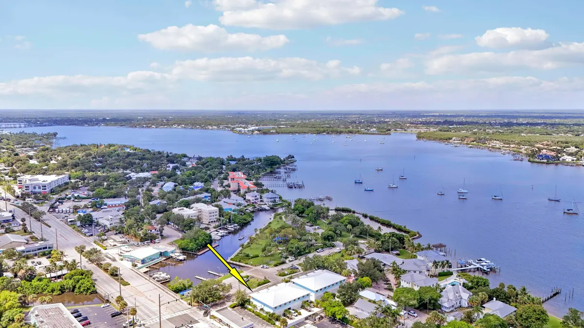 Location Aerial at 513 SW Ocean Boulevard, Stuart