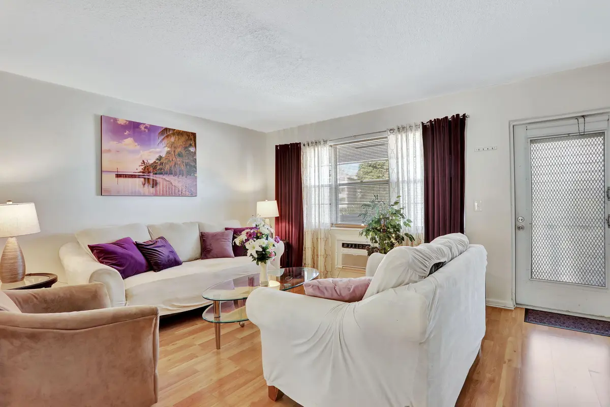 20250110160418721203000000-o at 86 LYNDHURST D 86, Deerfield Beach