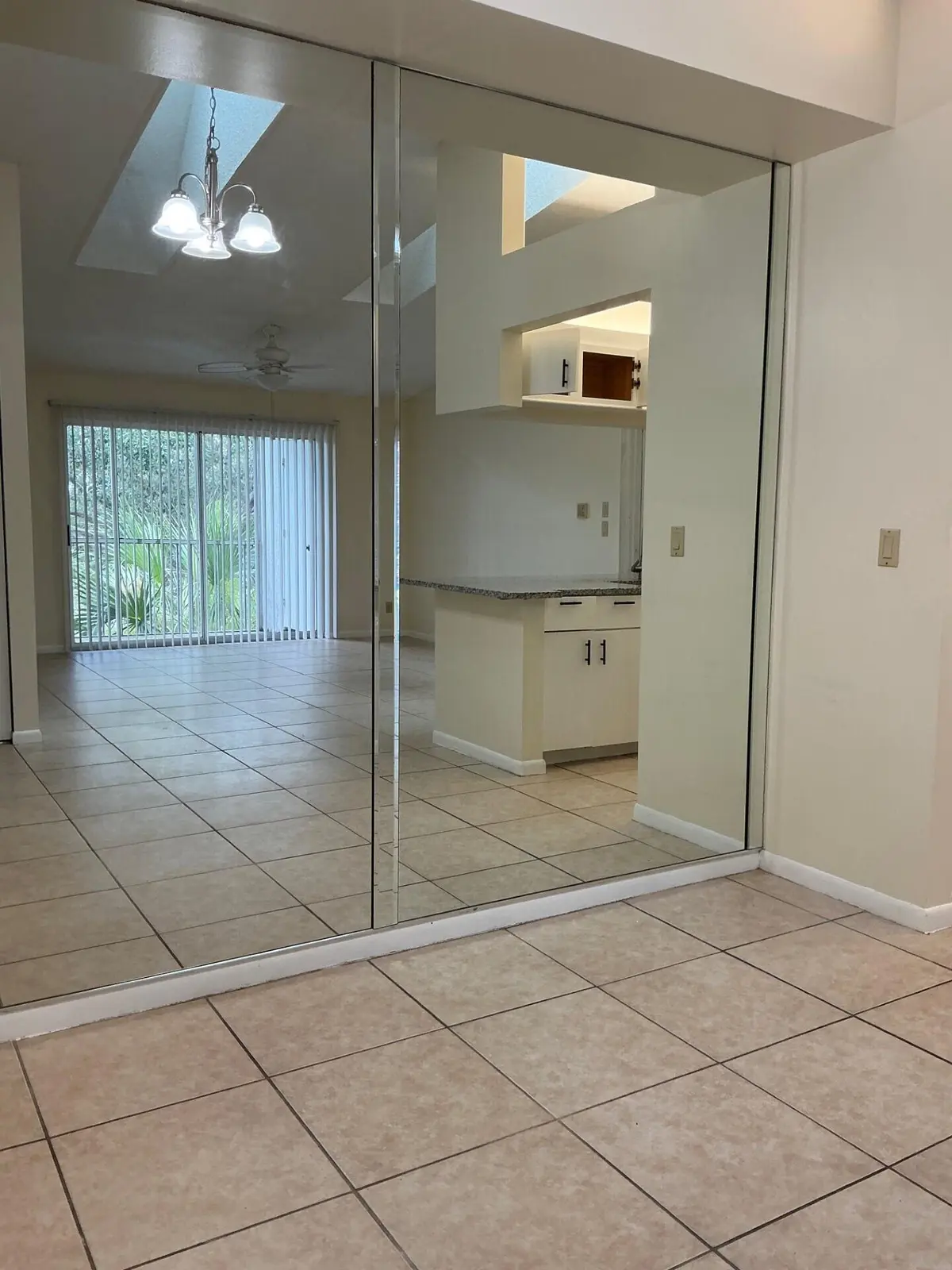Dining area at 2506 SE ANCHORAGE Cove C-3, Port St. Lucie