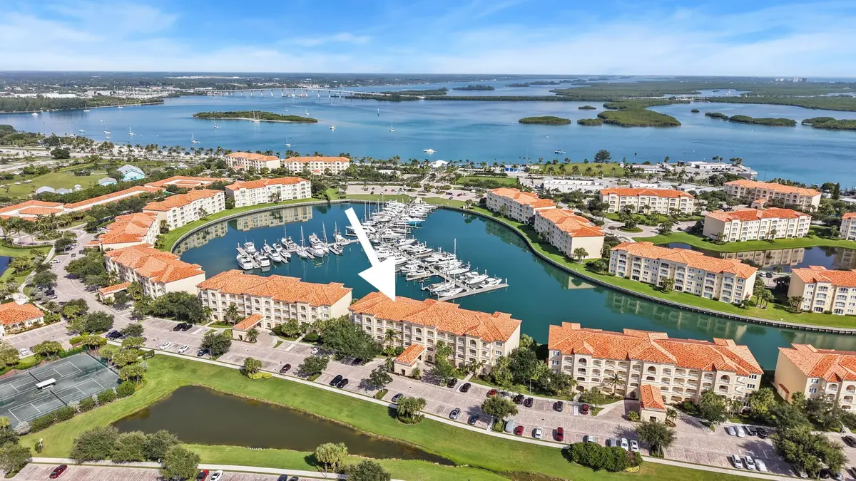 34_02 copy at 16 Harbour Isle Drive 302, Fort Pierce