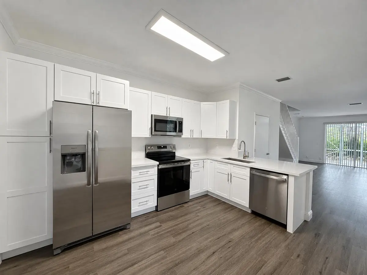 Brand New Modern Kitchen at 3660 San Simeon Circle, Weston