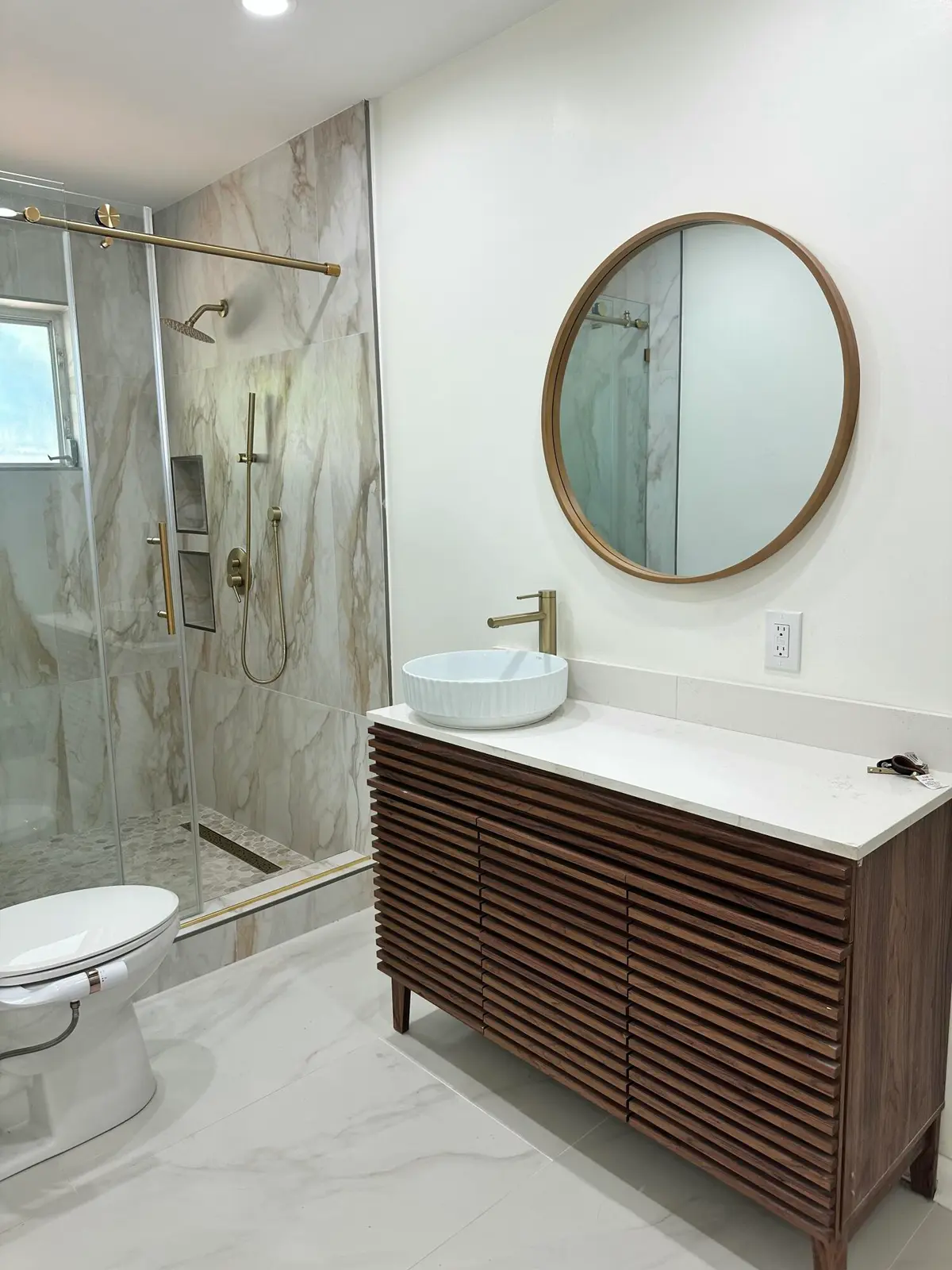 Bathroom at 913 N B Street, Lake Worth Beach