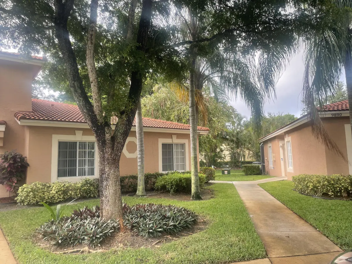 Pic 1 at 9888 Kamena Circle 55, Boynton Beach