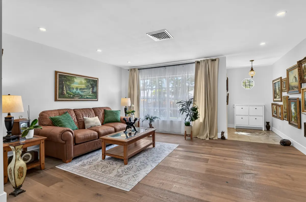 Livingroom and entry at 741 BERKELEY Street, Boca Raton
