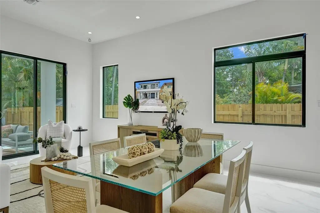 Photo 6 at 608 SW 7TH Avenue, Fort Lauderdale