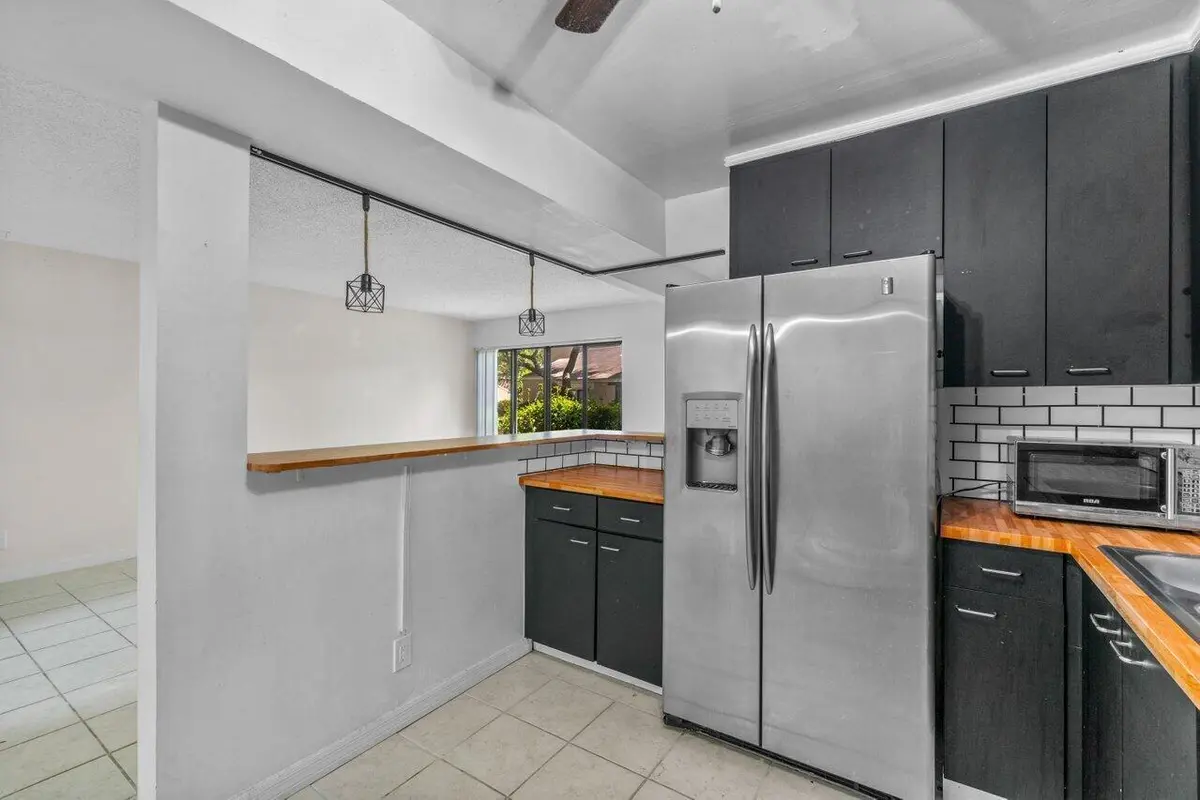 009-1149Northwest13thStreet-BocaRaton-FL at 1149 NW 13th Street 5, Boca Raton