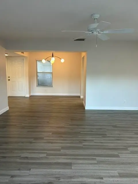 Living Area at 10330 N Military Trail 7A, Palm Beach Gardens