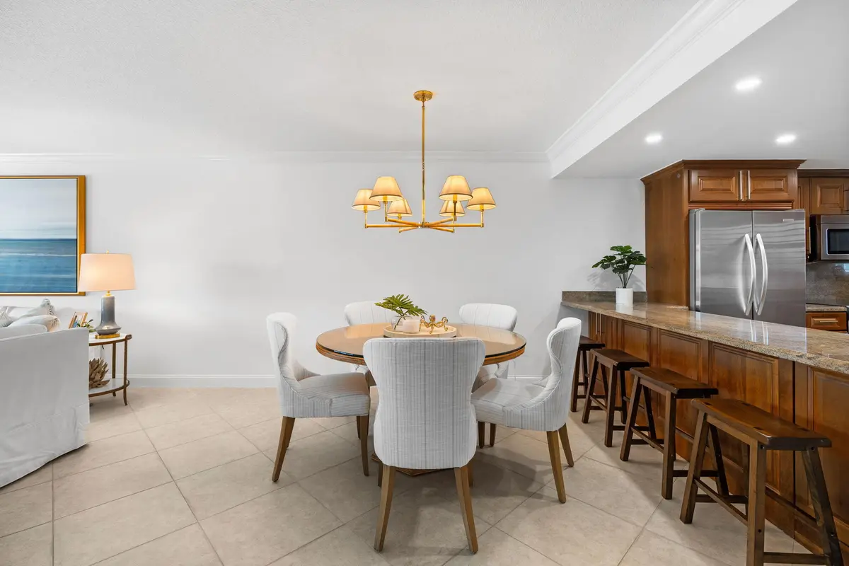 2-web-or-mls-A7R06554 at 511 BAYSHORE Drive 408, Fort Lauderdale