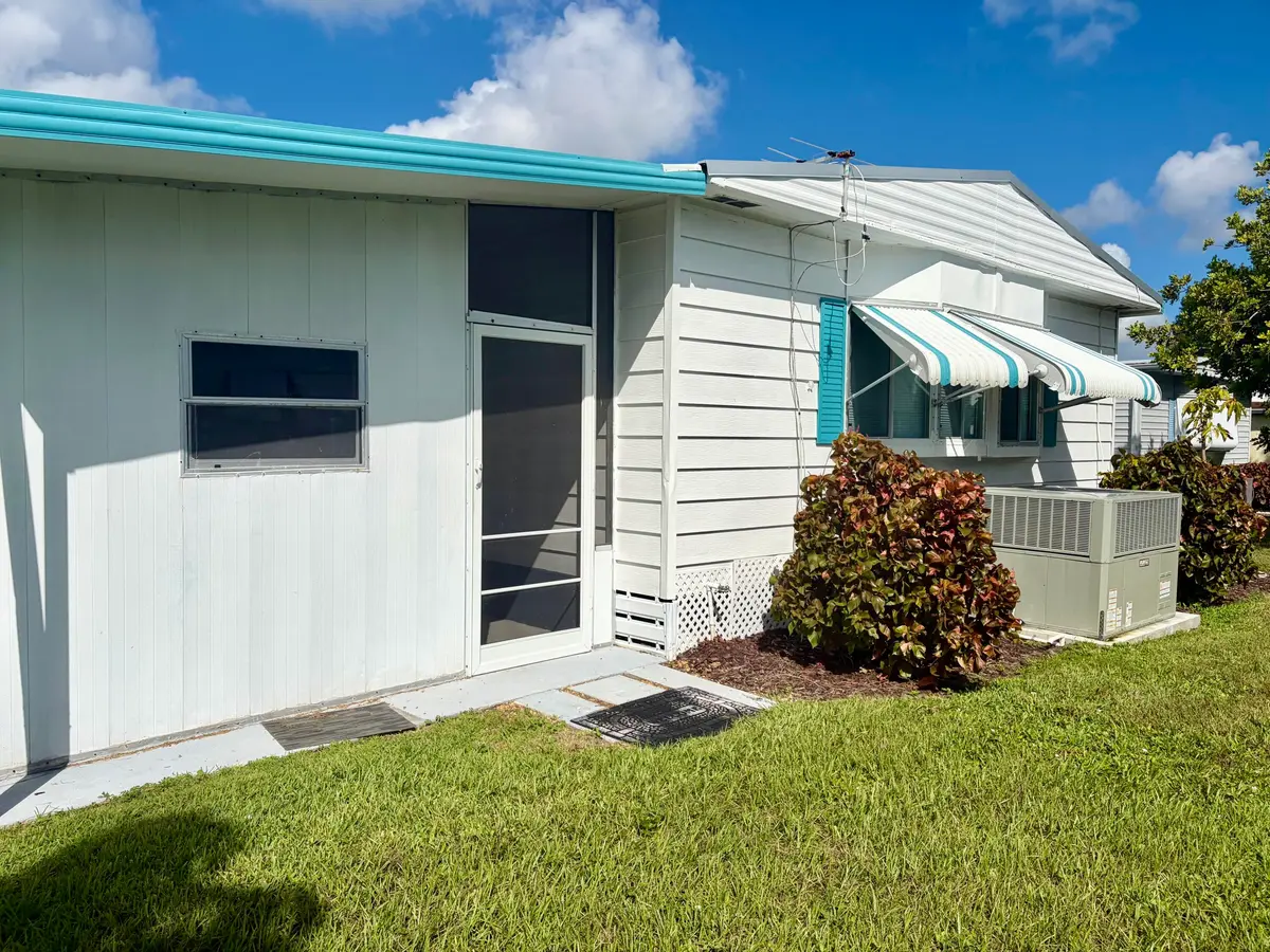 IMG_4061 at 21 Orinco, Port St. Lucie
