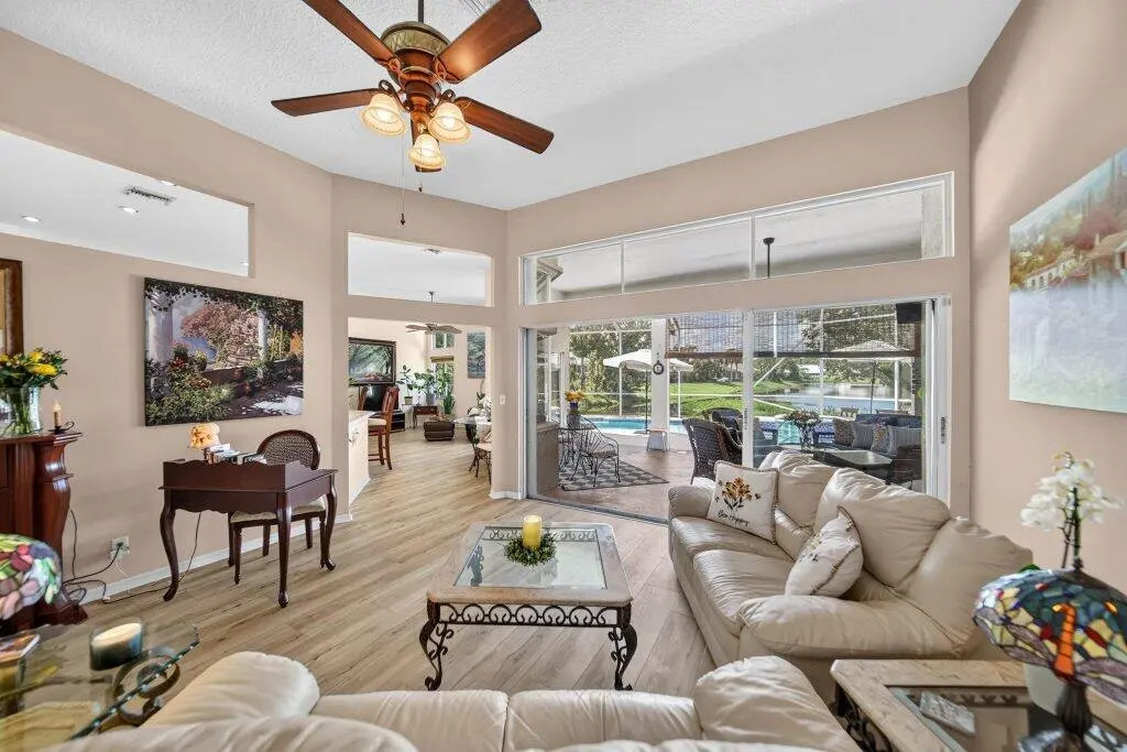 Living Room at 913 SW LIGHTHOUSE Drive, Palm City