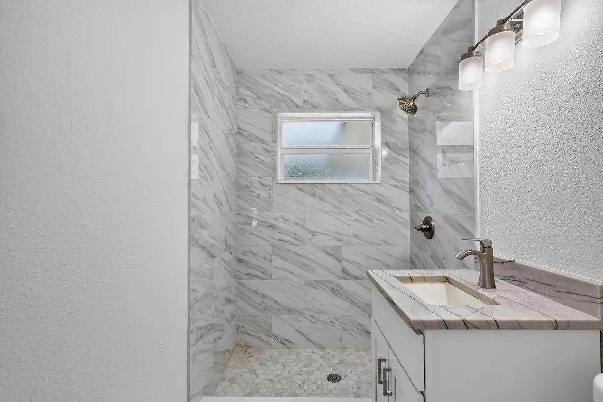 21-web-or-mls-5P1A1311 at 5327 St Lucie Boulevard, Fort Pierce