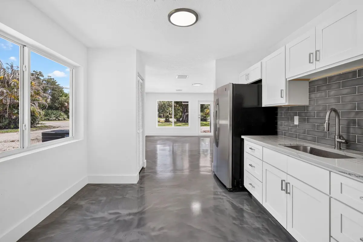 17-web-or-mls-5P1A1292 at 5327 St Lucie Boulevard, Fort Pierce