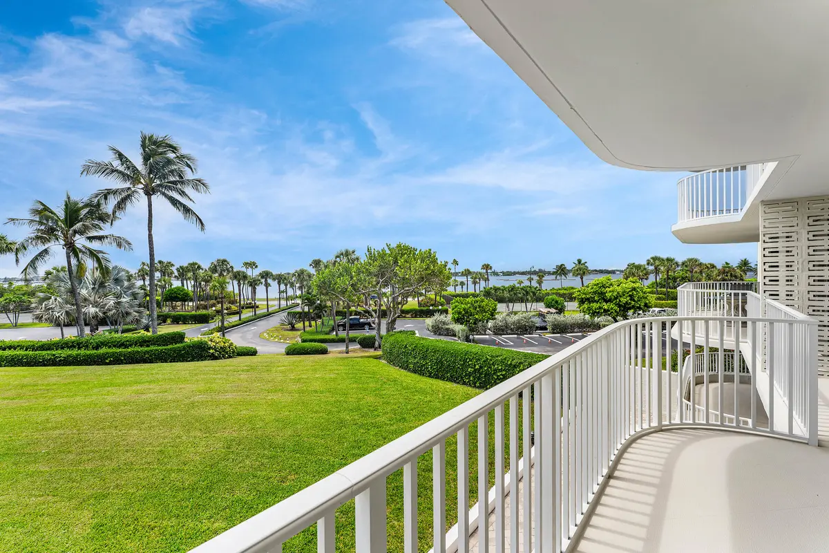 intracoastal view at 3360 S OCEAN Boulevard 2 G I, Palm Beach