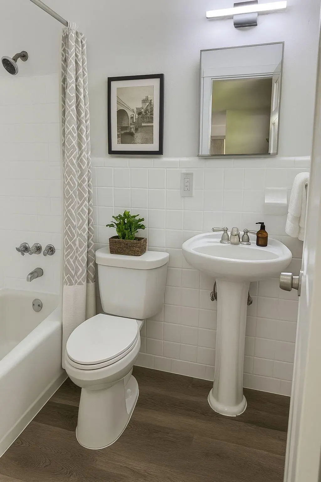 e009515a-01e2-4a6f-8e96-6ba8b769cbf2 at 801 SW 14th Avenue 1-7, Fort Lauderdale