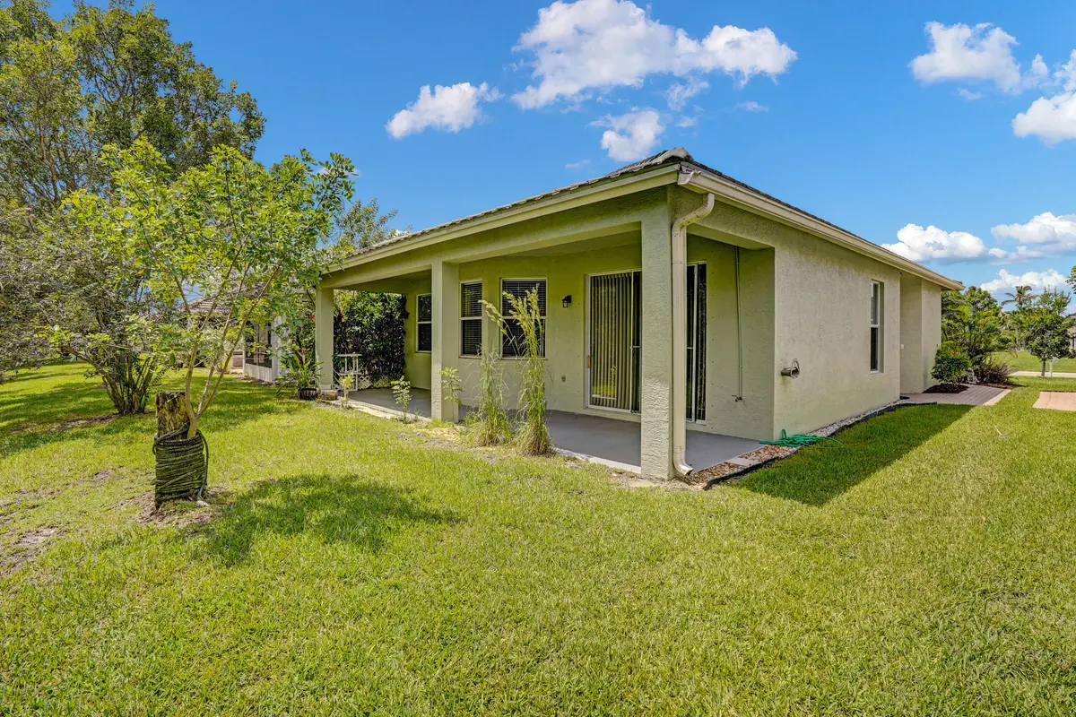 Rocky Bayou-5 at 734 SW Rocky Bayou Terrace, Port St. Lucie