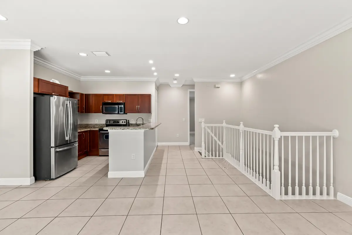 29-23 at 29 NE 24TH Avenue 29, Pompano Beach